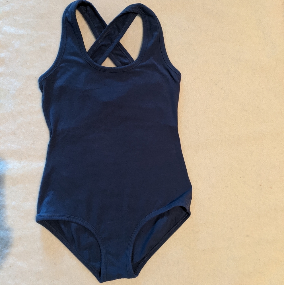 ARQ Cleo Leo, Medium, River